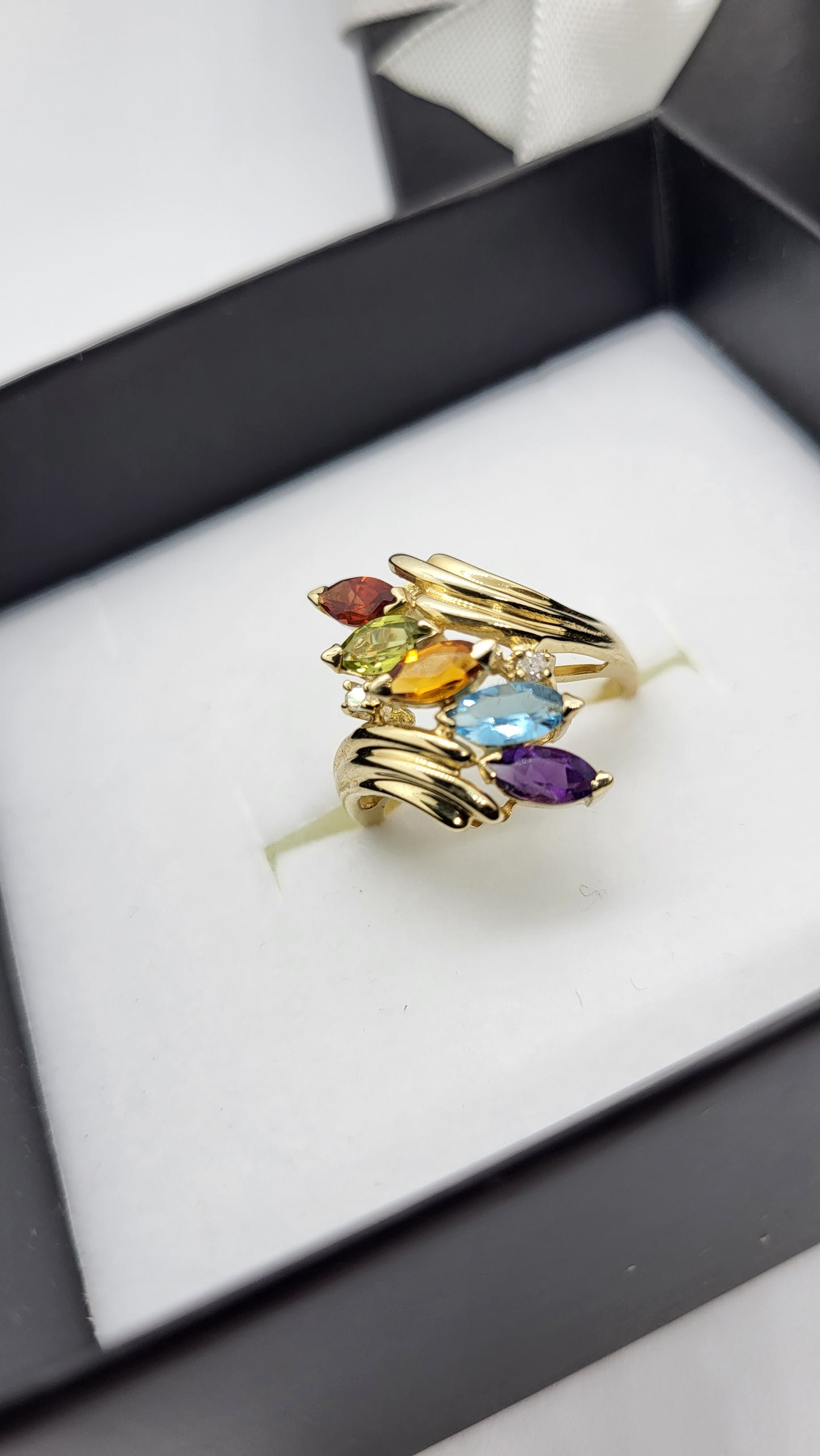14K Yellow Gold Ring with Multigems