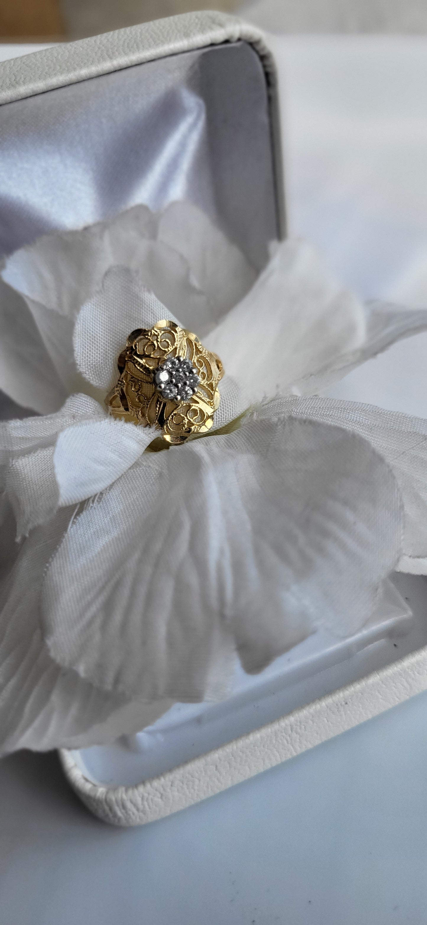 14K Yellow Gold Filigree Ring with Diamond Cluster OFAKC