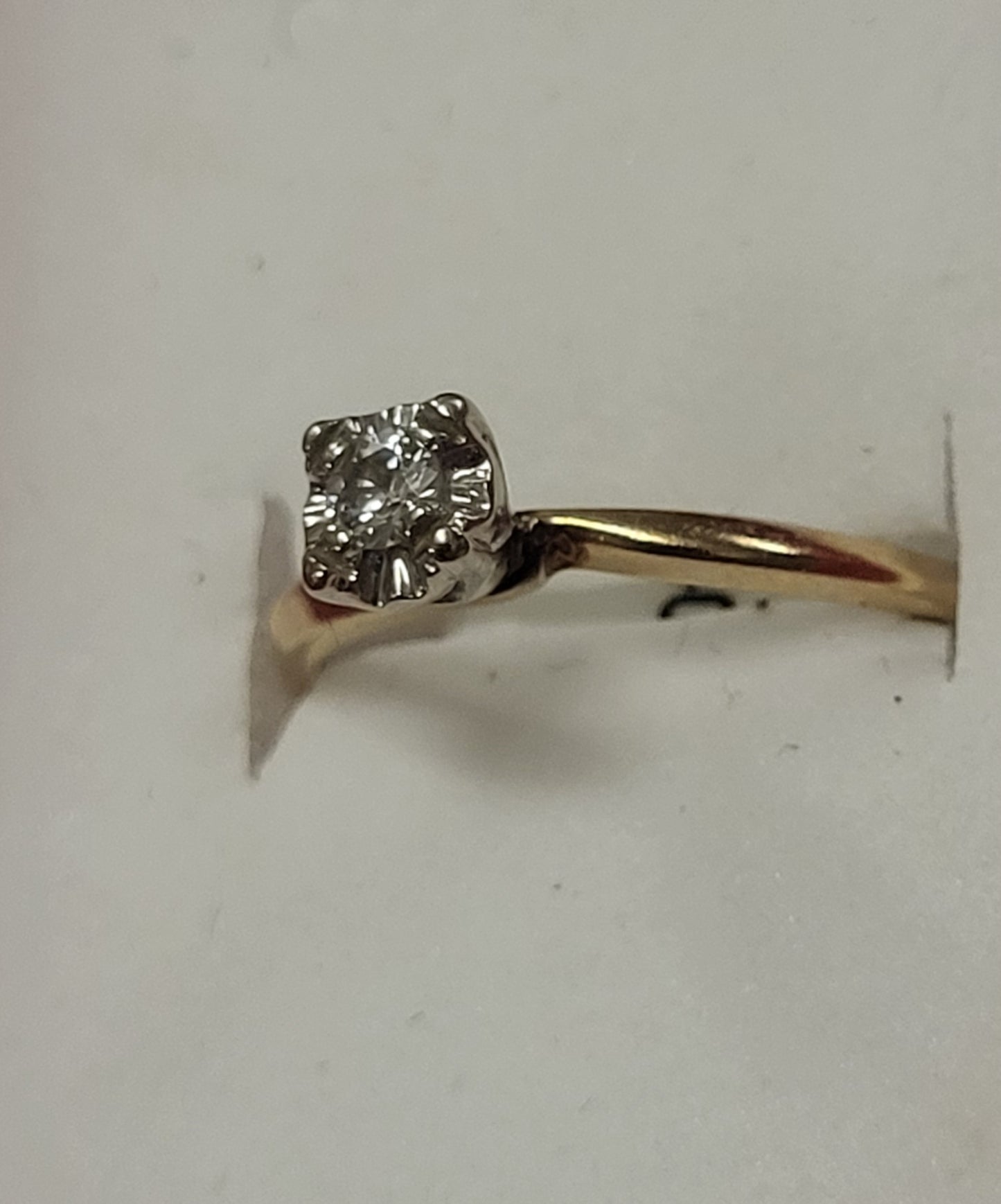 14K Yellow Gold Ring with Diamond