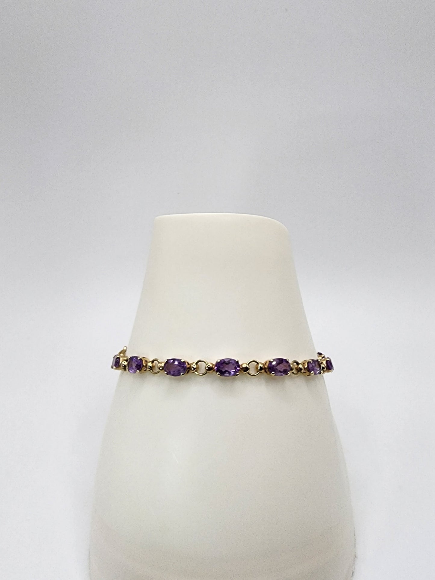 10K Yellow Gold Bracelet with Amythest Gemstones