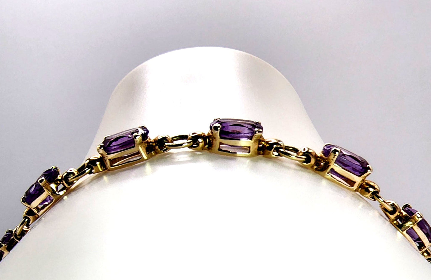10K Yellow Gold Bracelet with Amythest Gemstones