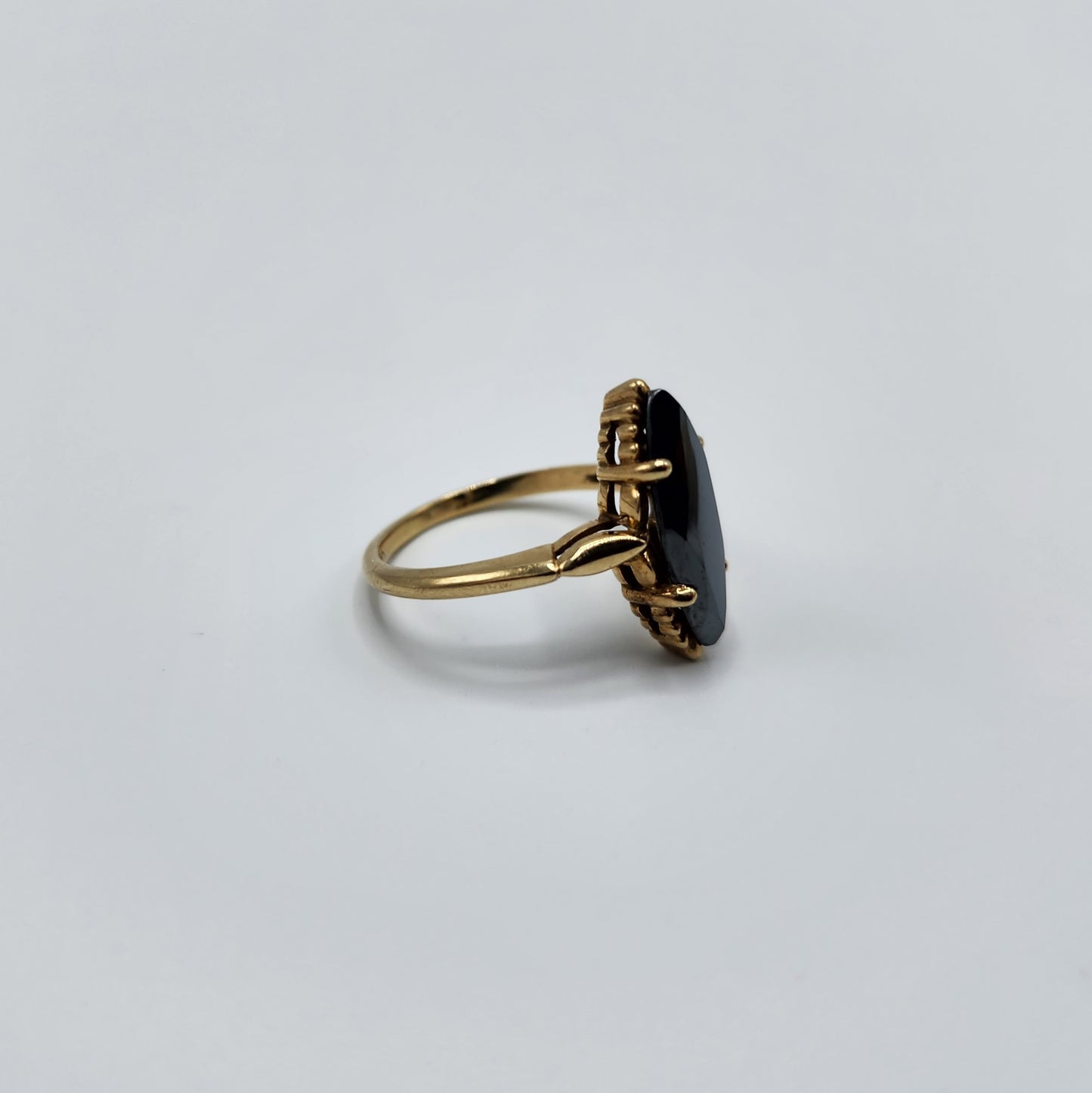 10k Yellow Gold Alaskan Diamond Ring