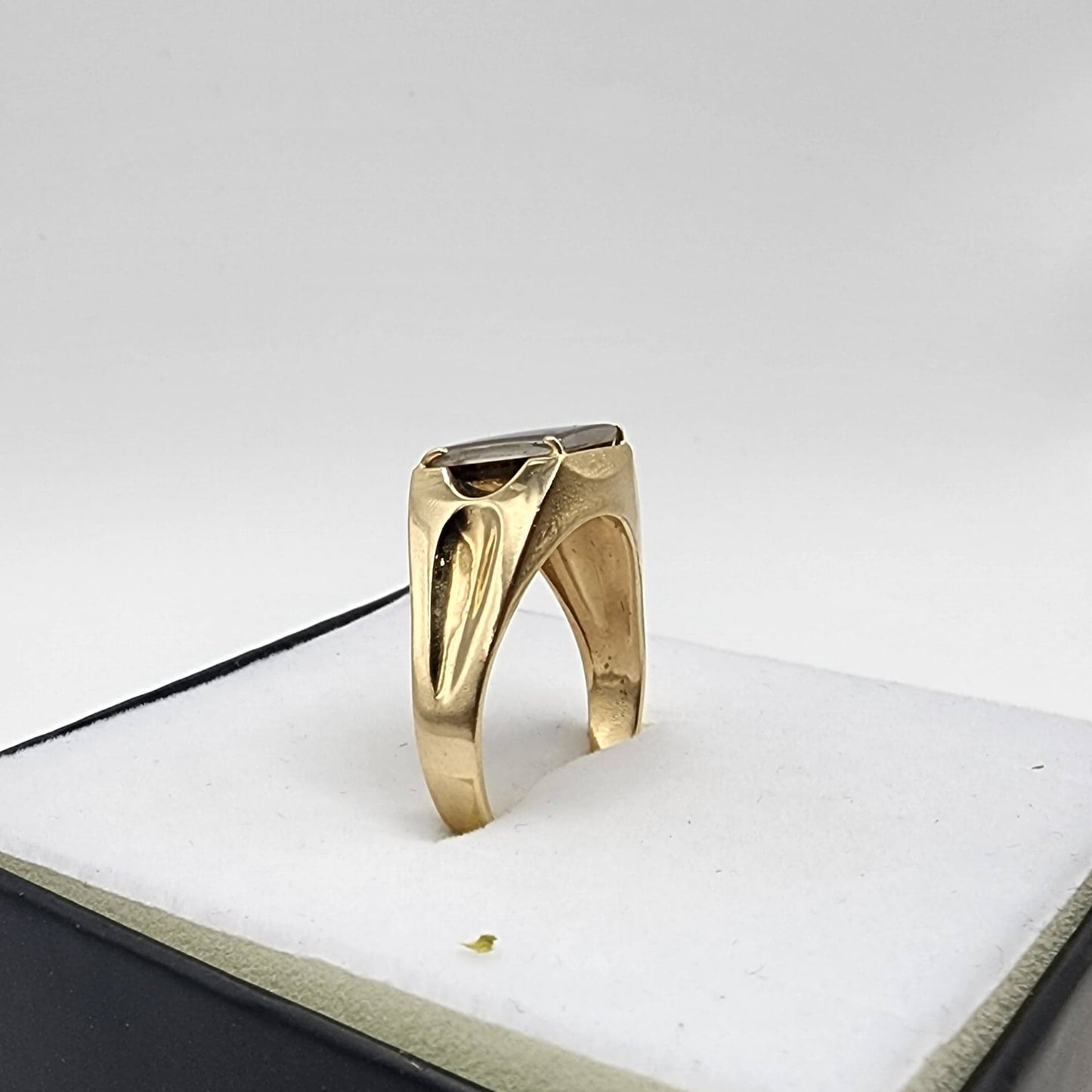 10K Yellow Gold Ammolite Ring