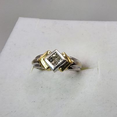 10K Two Tone Gold Diamond Ring