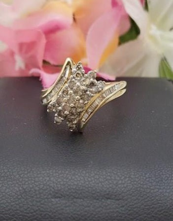 10K Yellow Gold and Diamond Cluster Ring