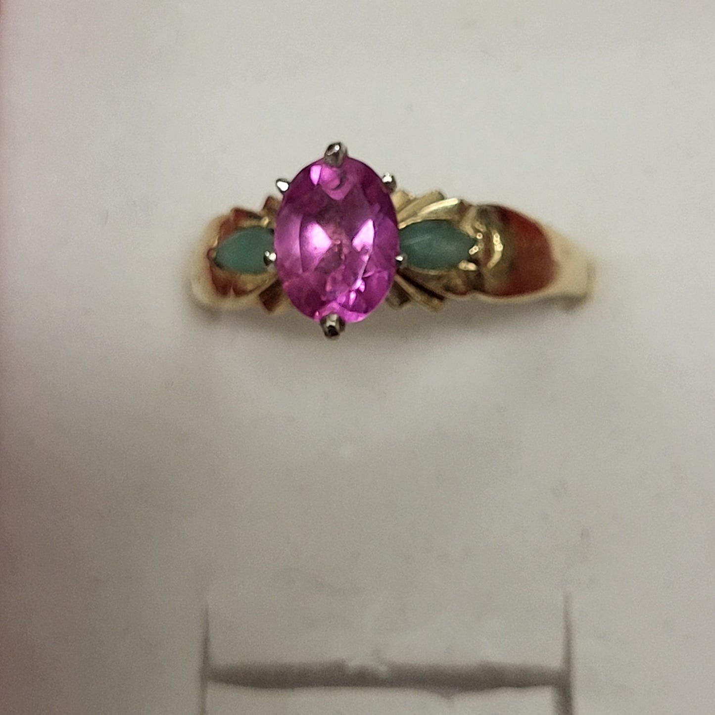 14K Yellow Gold Ring with Pink Sapphire and Emerald Gemstones OFAKC