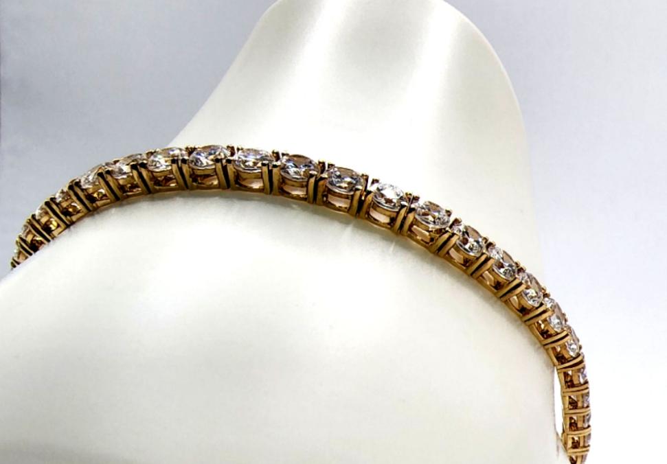 10K Yellow Gold Bracelet With CZ Stones