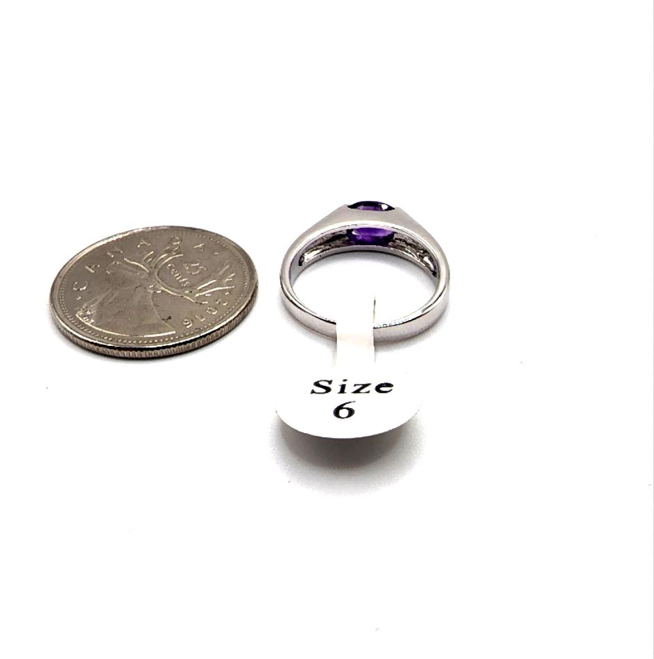 Sterling Silver Ring with Amethyst Gemstone