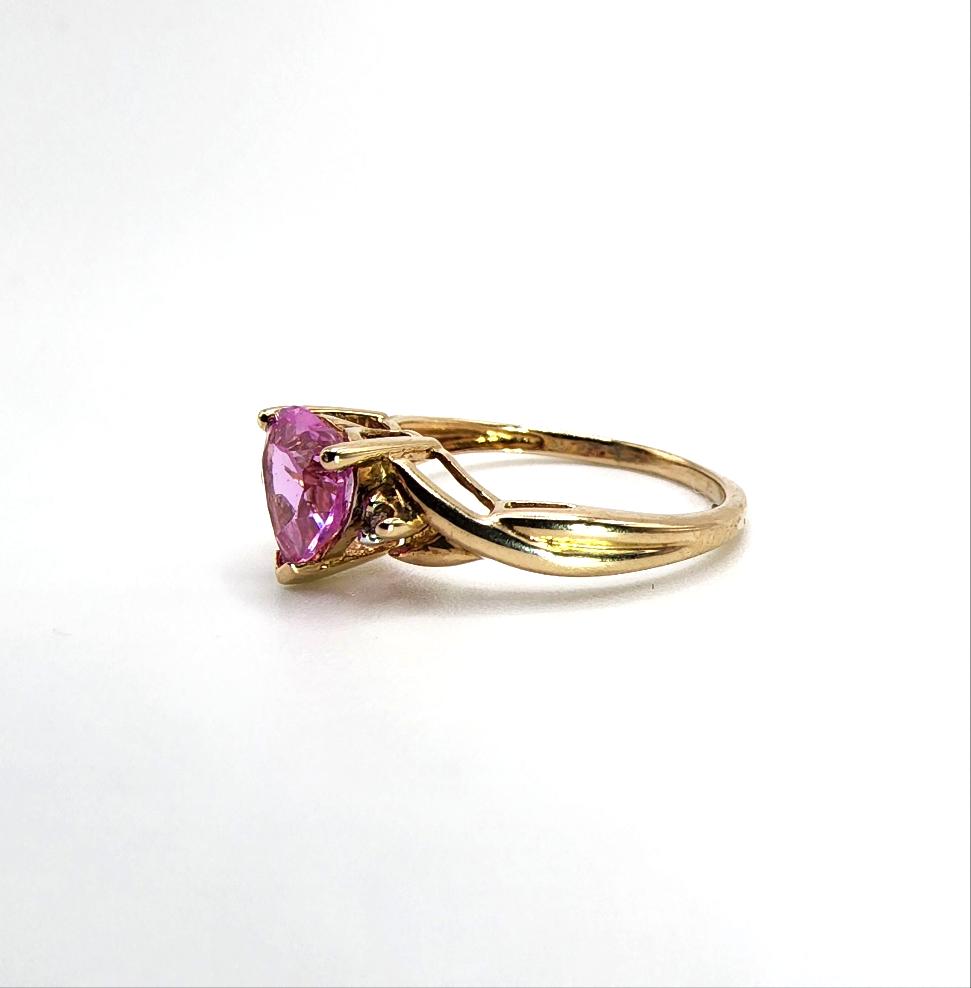 10K Yellow Gold Ring with Heart Shaped Pink Sapphire Gemstone & Diamond Accents