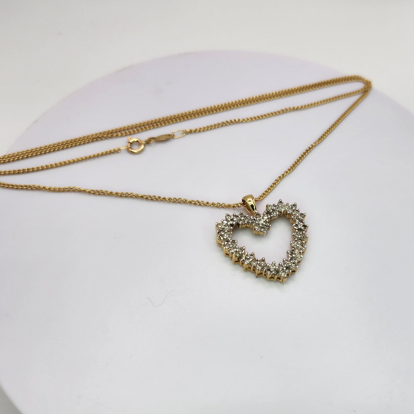 Large 10K Yellow Gold and Round Diamond Heart Pendant Necklace