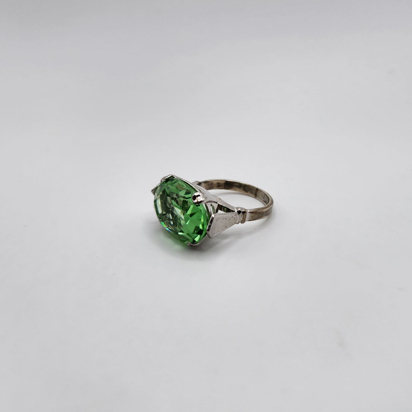 Sterling Silver Green Crystal Ring